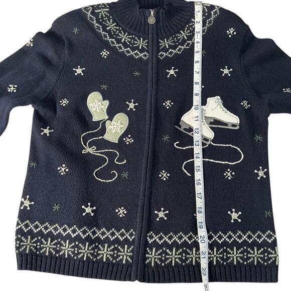 Vintage Christopher & Banks Hand Embroidered Small Jacket Ice Skates & Mittens - Picture 8 of 11